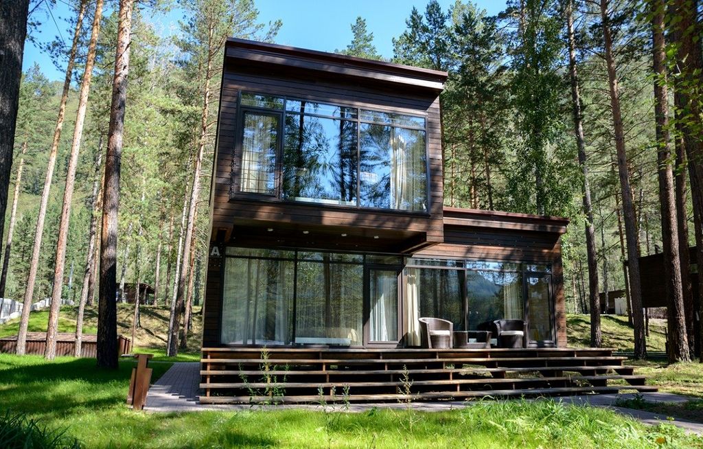 Четырёхместный номер полулюкс с камином А