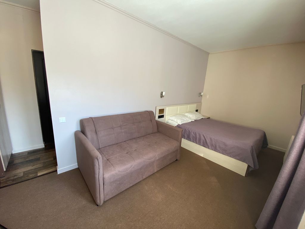 Семейный номер Улучшенный с балконом