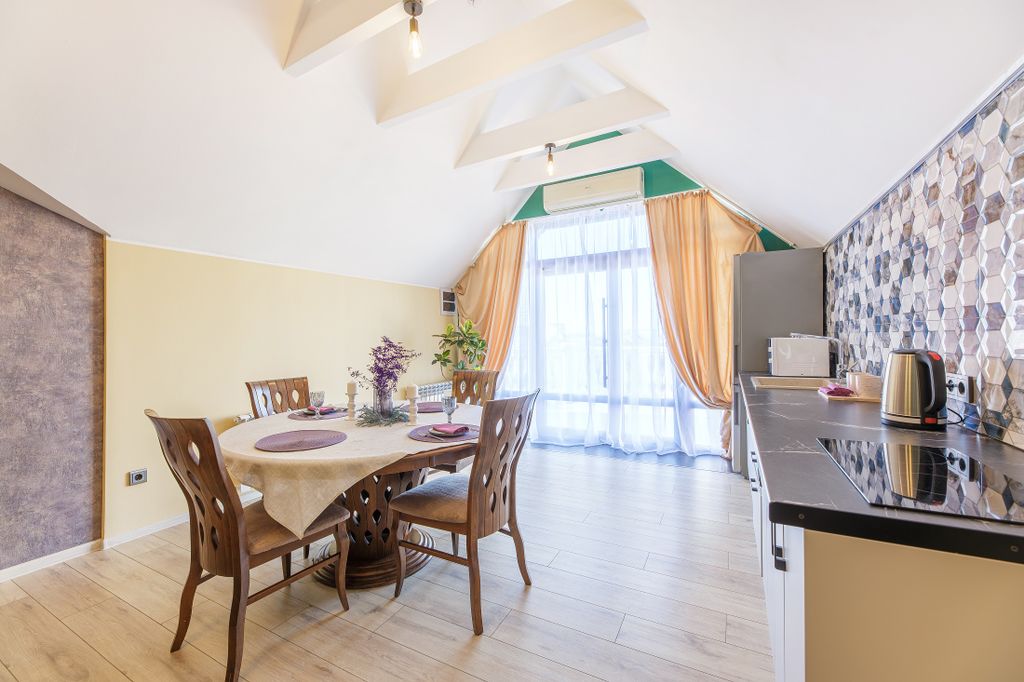 Апартаменты люкс с видом на море