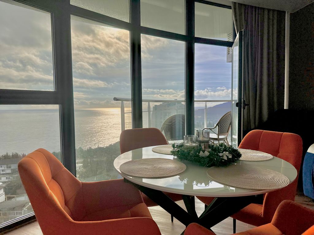 Семейный люкс с видом на море