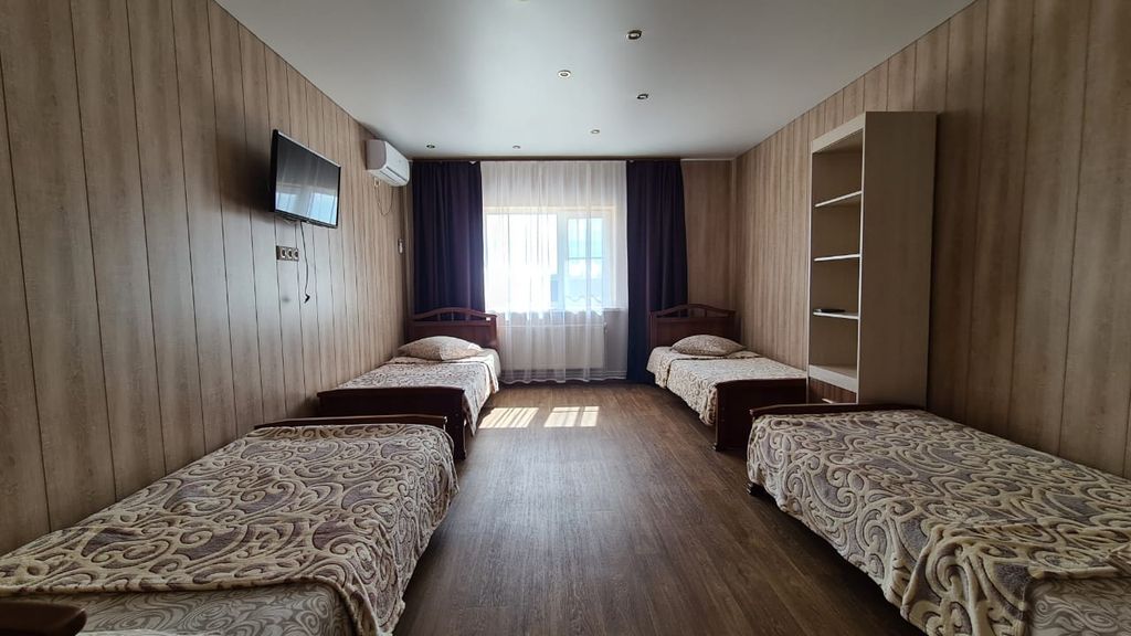 Четырёхместный номер улучшенный