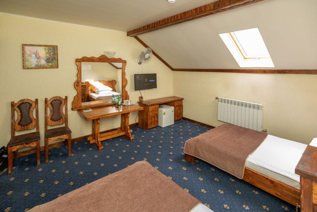 Двухместный номер с 2 отдельными кроватями двухместный номер с 2 кроватями Стандарт мансардный