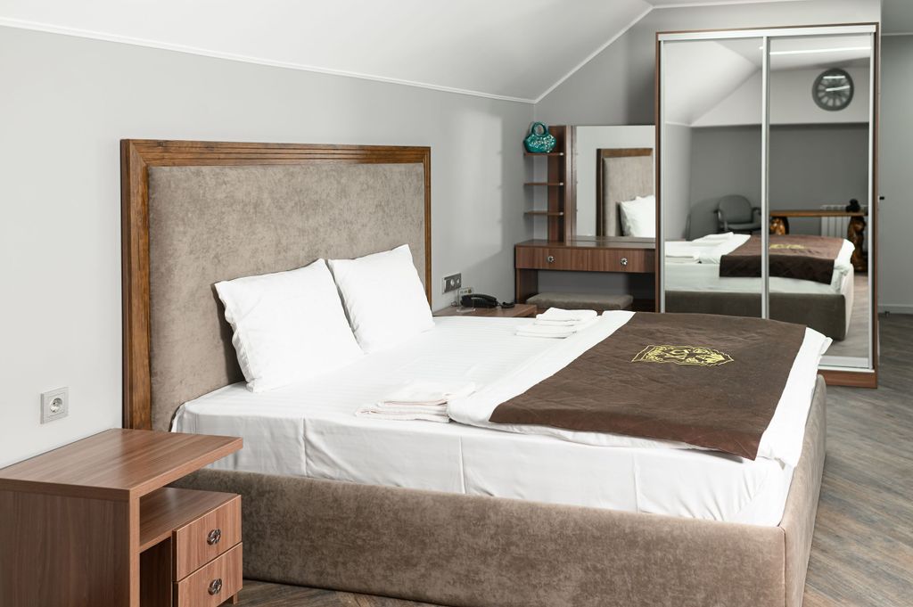 Двухместный номер с 1 кроватью люкс