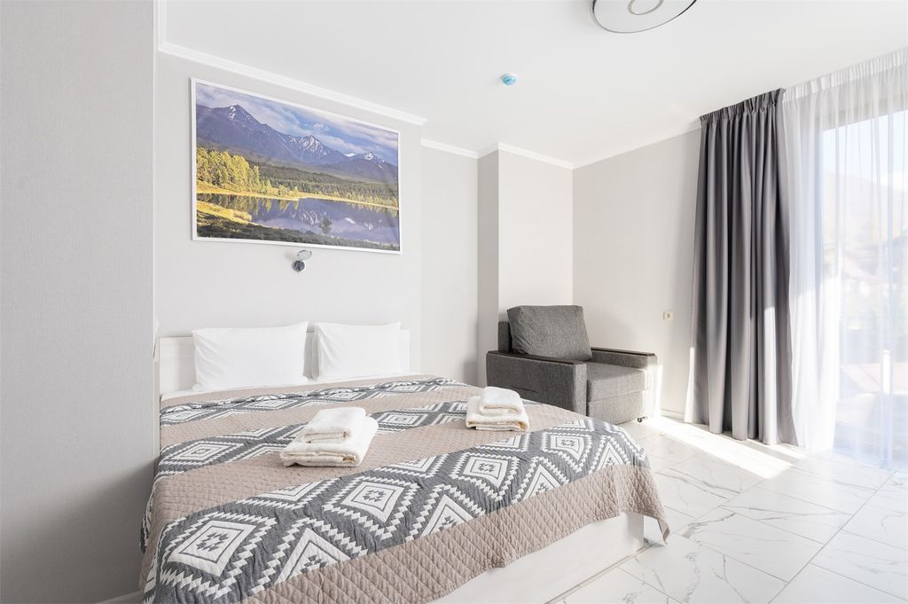 Двухместный номер с 1 кроватью Полулюкс, вид на горы