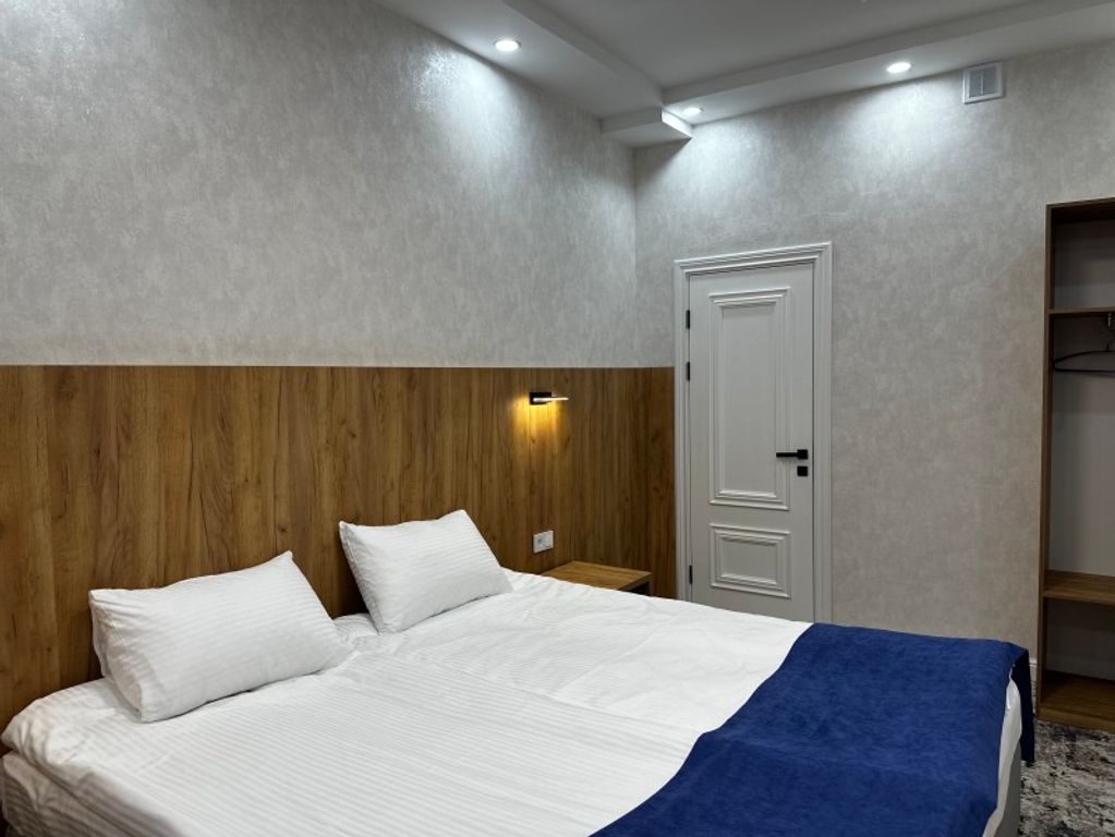 Двухместный номер с 1 кроватью люкс с панорамным видом на бульвар