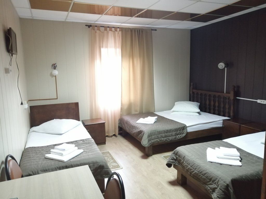 Трёхместный номер с 3 кроватями