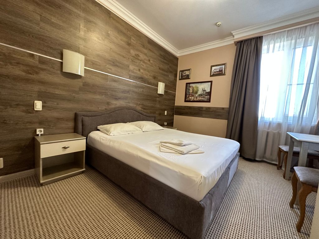 Двухместный номер с 1 кроватью стандарт