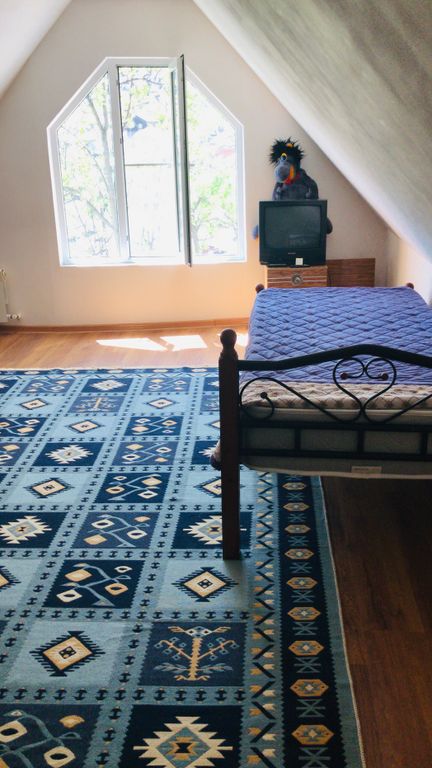 Трёхместный номер стандарт с видом на горы