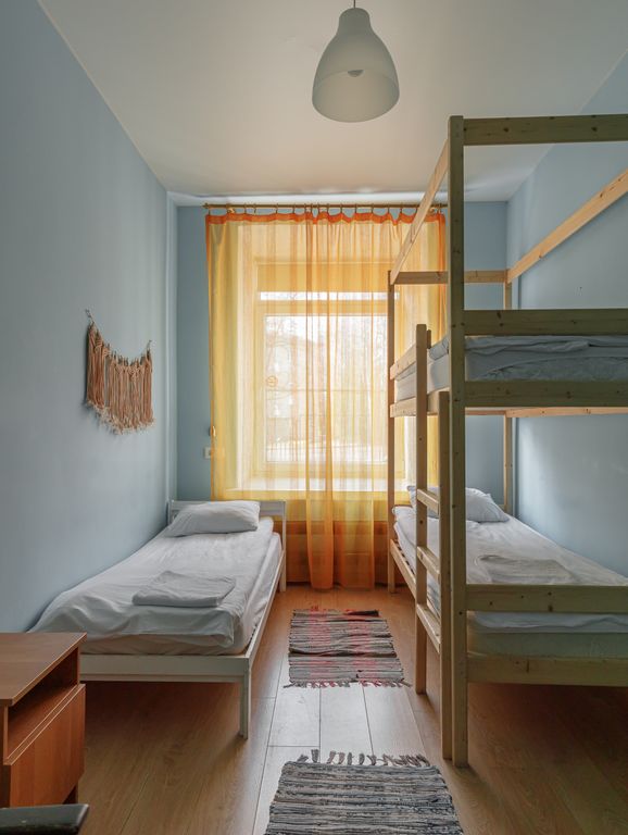 Четырёхместный номер комната 5 - голубая