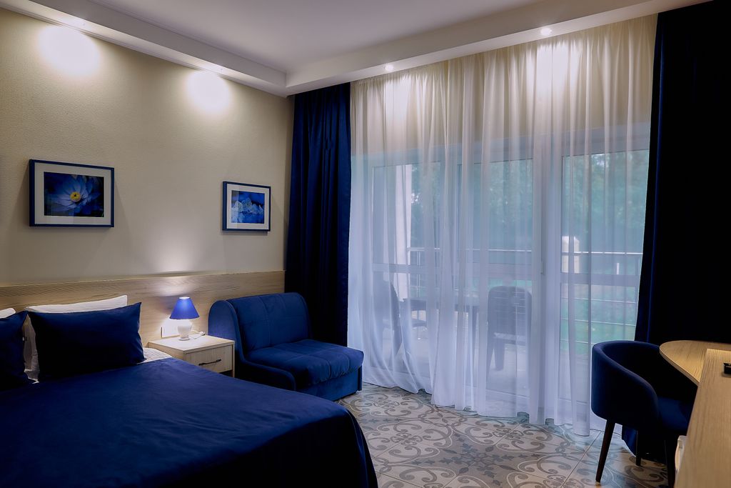 Трёхместный номер стандарт Плюс