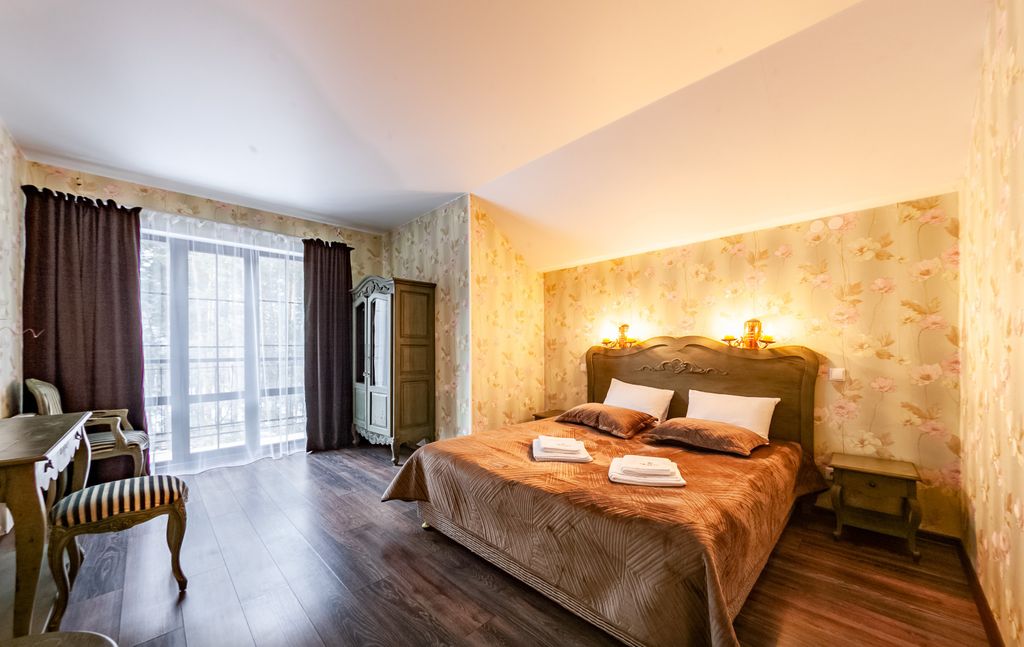 Четырёхместный номер люкс