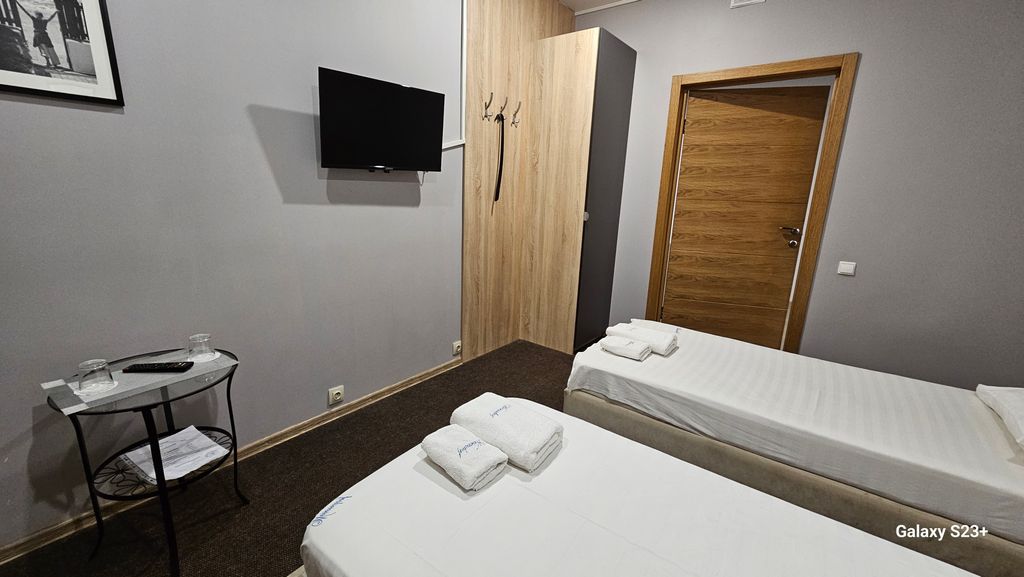 Двухместный номер с 2 отдельными кроватями эконом