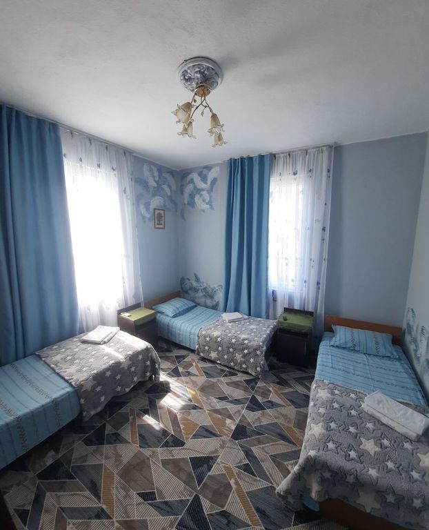 Трёхместный номер эконом