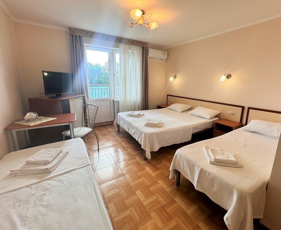 Четырёхместный номер стандарт