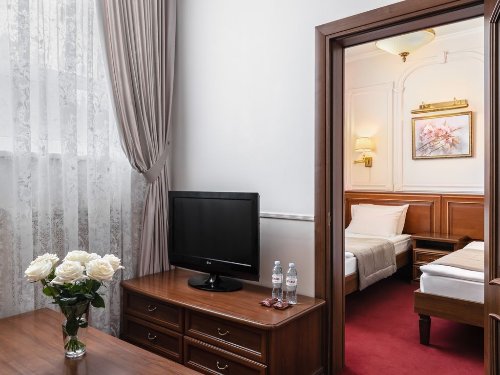 Двухместный номер с 2 отдельными кроватями стандарт