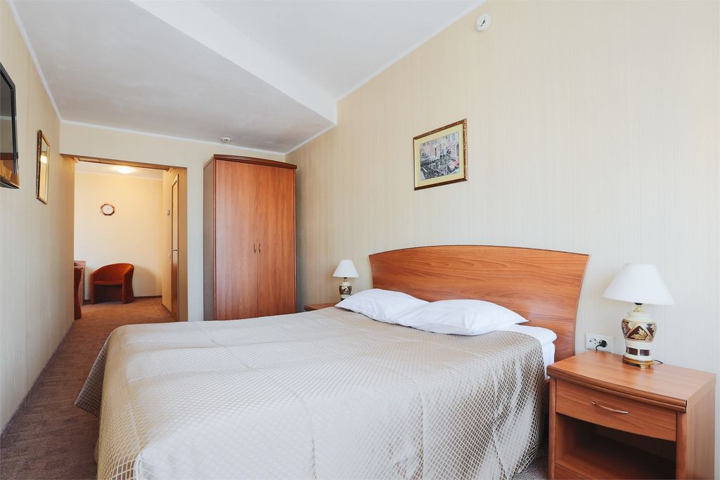 Двухместный номер с 1 кроватью люкс