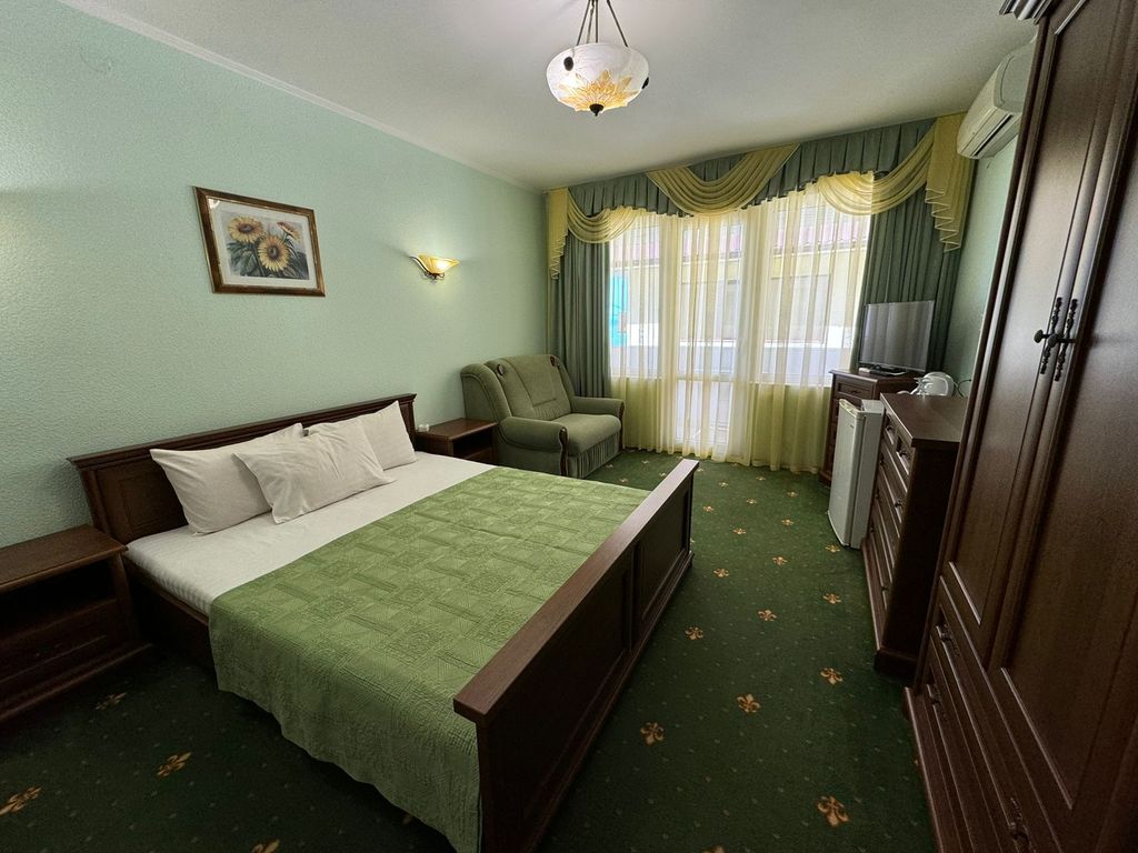 Трёхместный номер корпус 1: стандарт комфорт южный