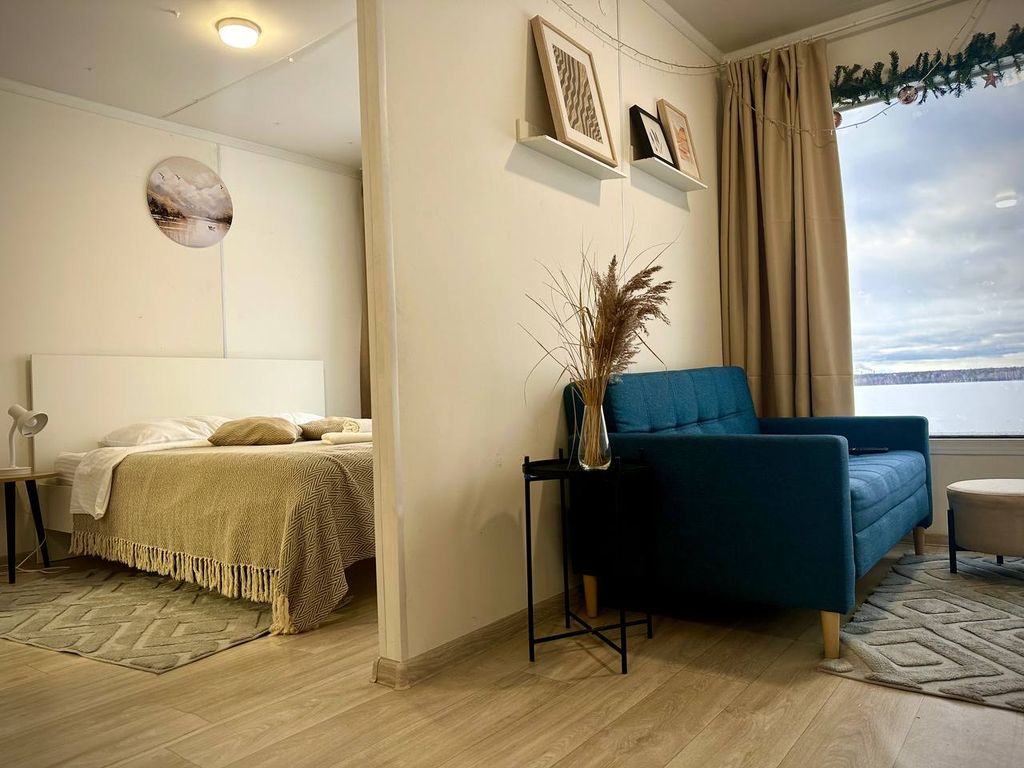 Дом у озера