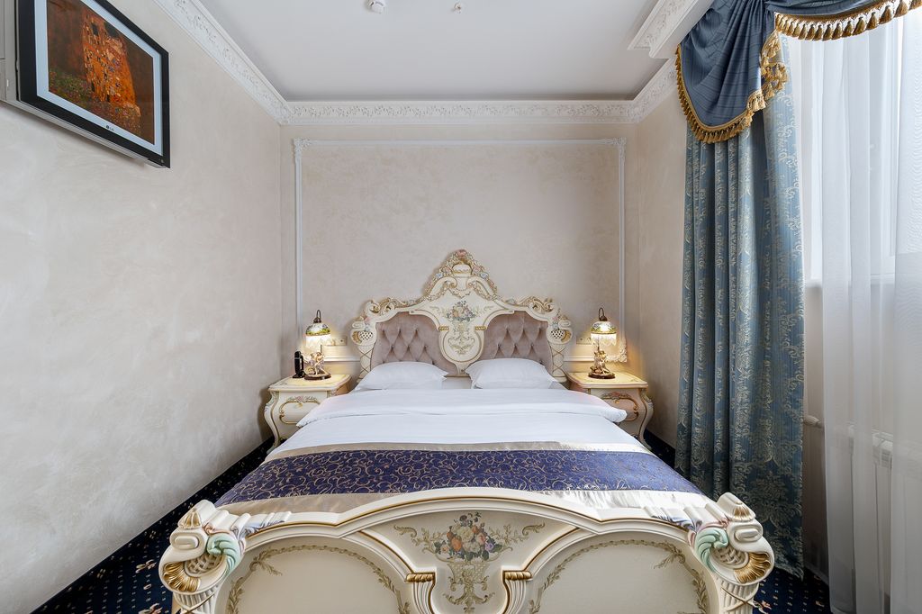 Двухместный номер с 1 кроватью Представительский Делюкс