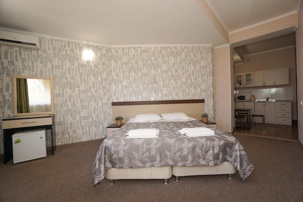 Семейный номер студио с балконом