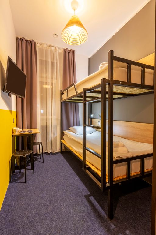 Двухместный номер с 2 отдельными кроватями эконом с видом на город