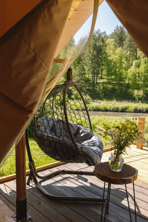 Сафари-тент комфорт с видом на горы и реку