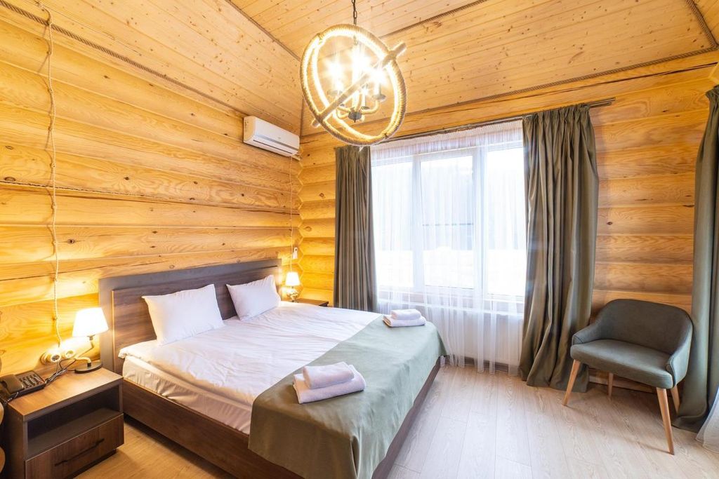 Двухместный номер с 1 кроватью комфорт в сосновом срубе