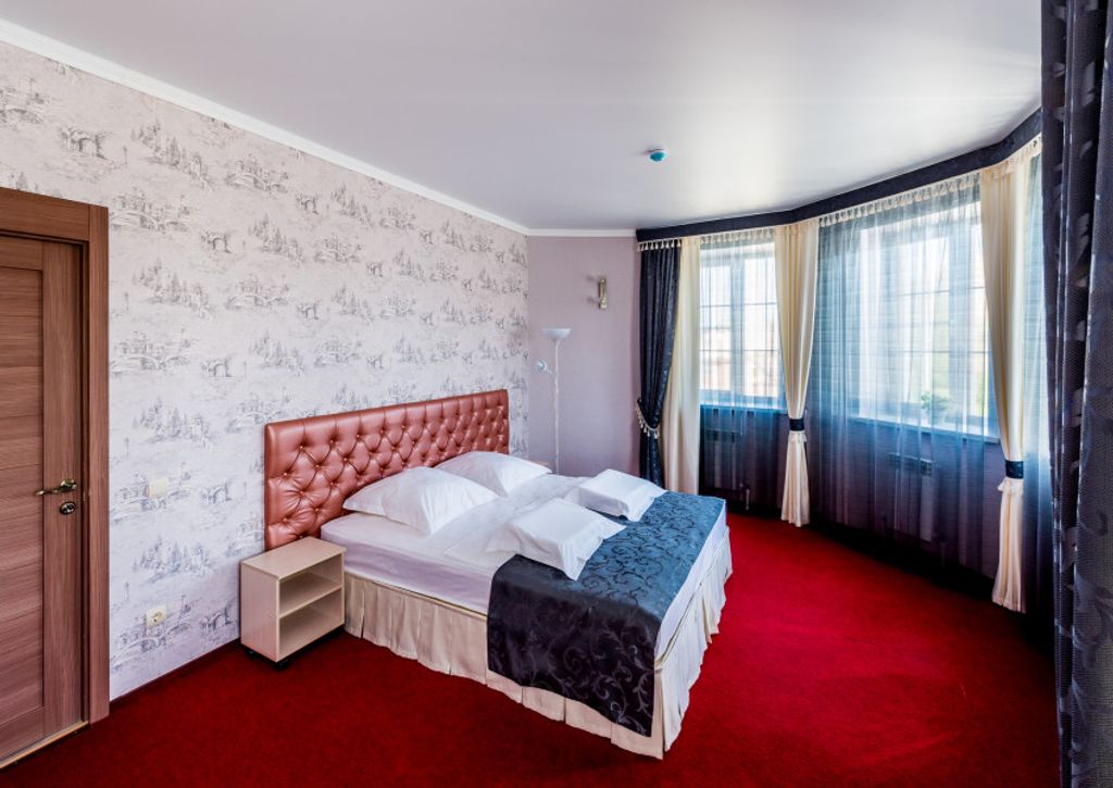 Двухместный номер с 1 кроватью люкс