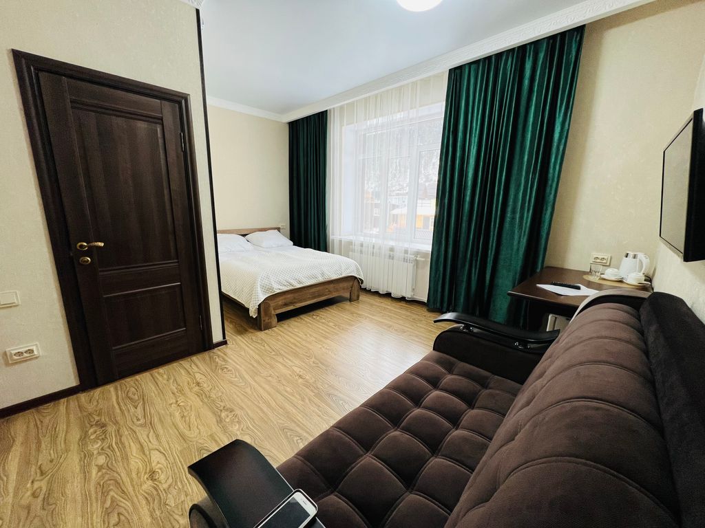 Трёхместный номер стандарт