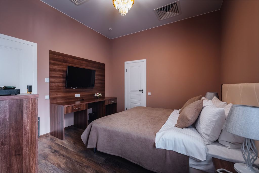 Двухместный номер с 1 кроватью или 2 раздельными стандарт с окнами во двор