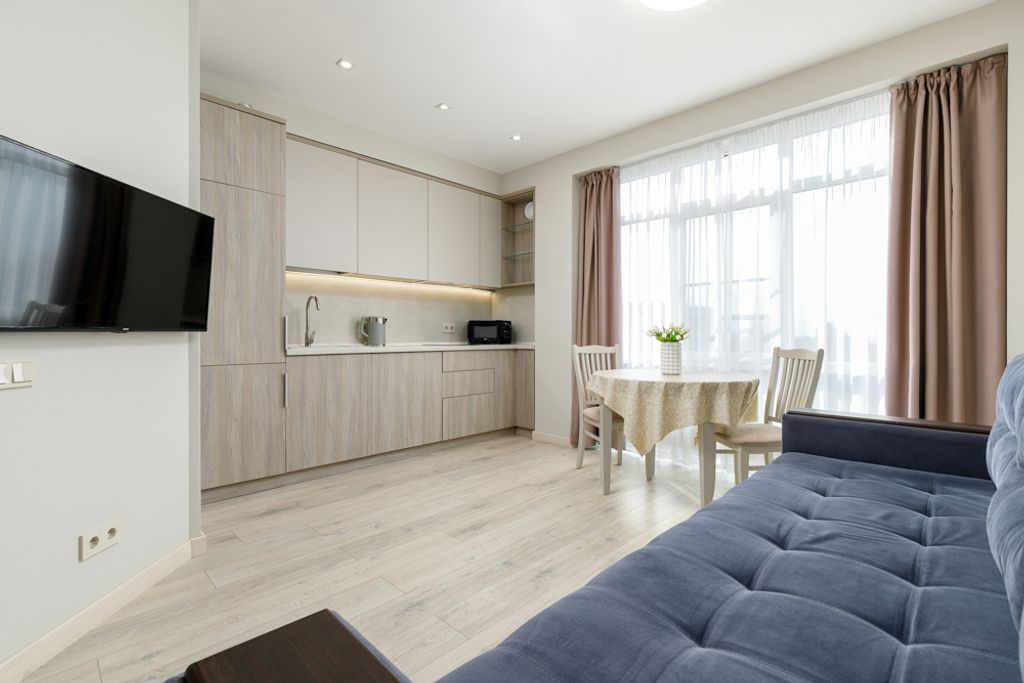 Апартаменты студия с панорамным застеклением для 2 гостей