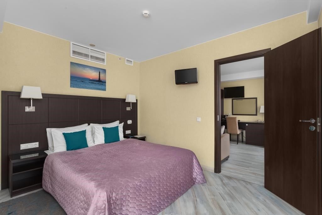 Двухместный номер с 1 кроватью люкс