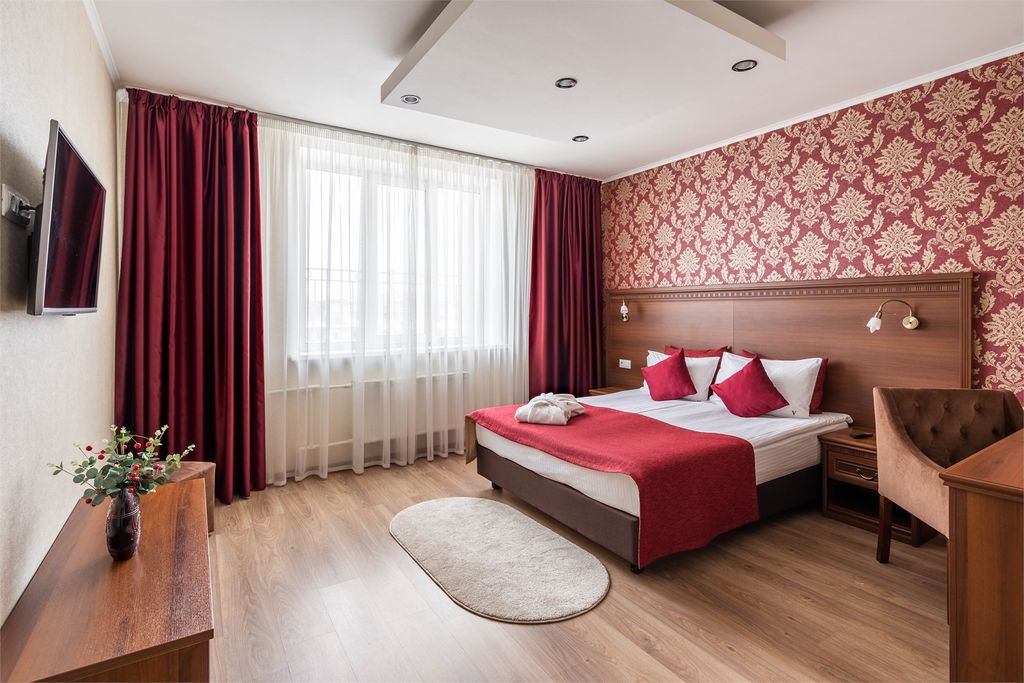 Двухместный номер с 1 кроватью Двухкомнатный люкс с гидромассажной ванной