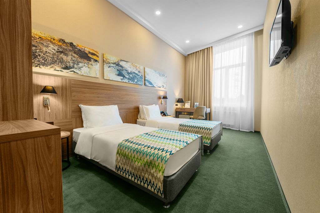 Двухместный номер с 2 отдельными кроватями Standard twin (номер первой категории)