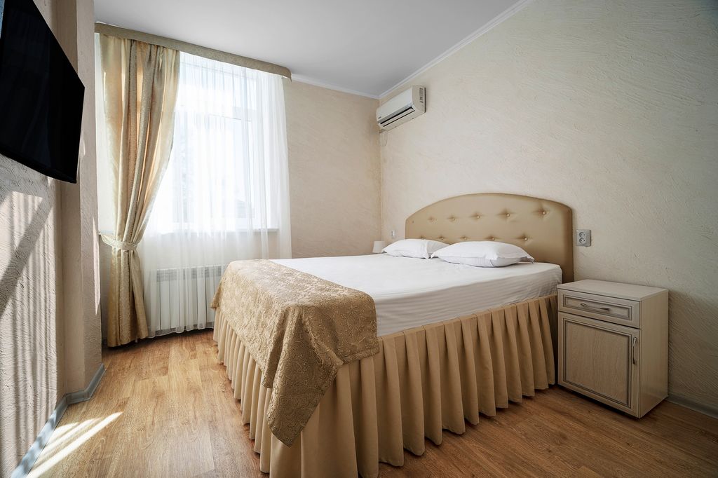 Семейный номер двухкомнатный люкс с ванной