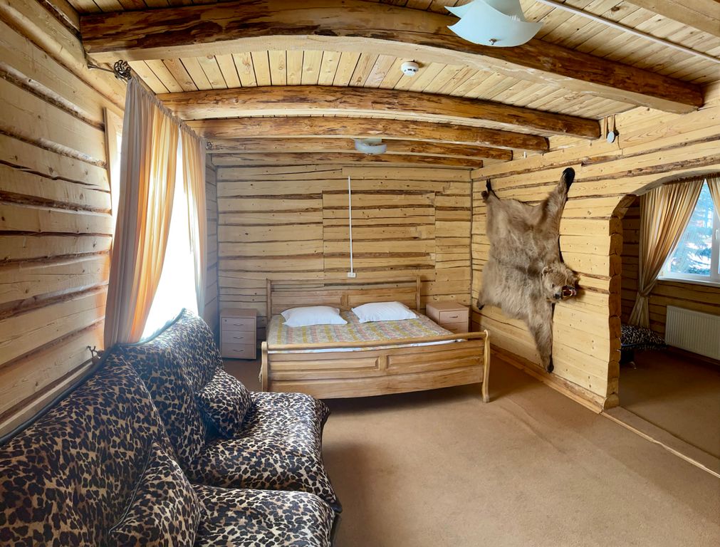 Четырёхместный номер Двухкомнатный стандарт