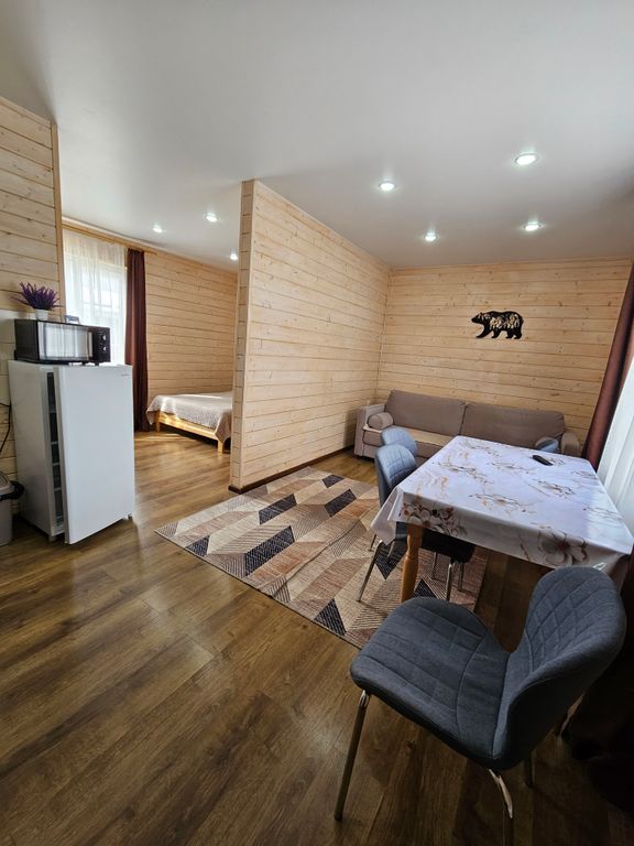 Семейный номер люкс с видом на горы