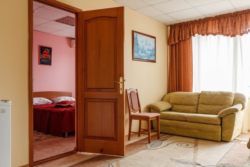 Семейный двухкомнатный люкс