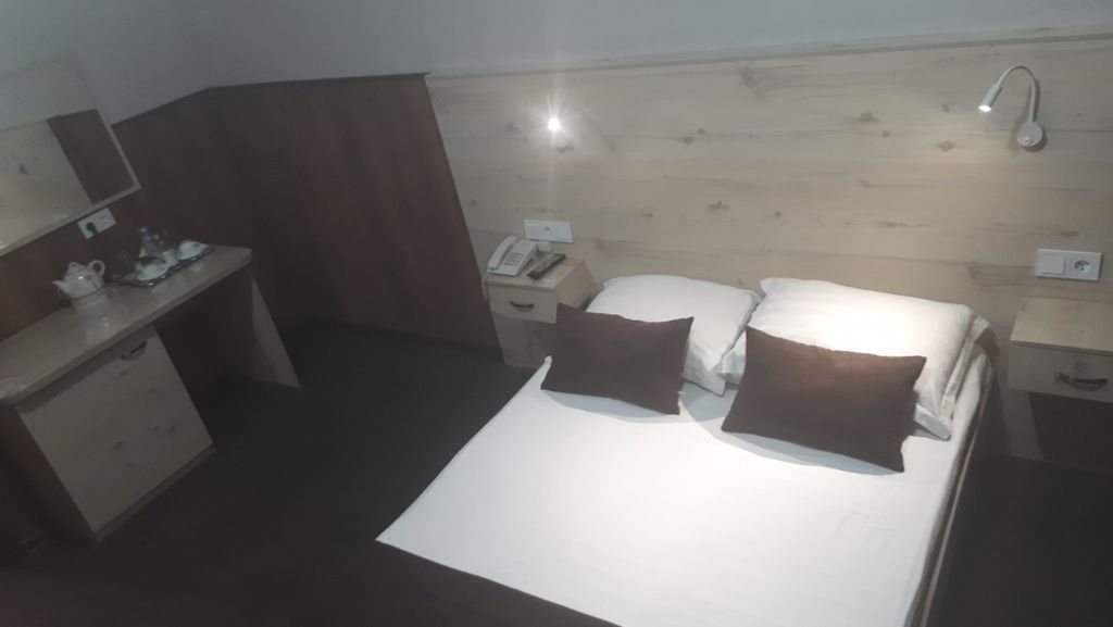 Двухместный номер с 1 кроватью стандарт №5,6,7