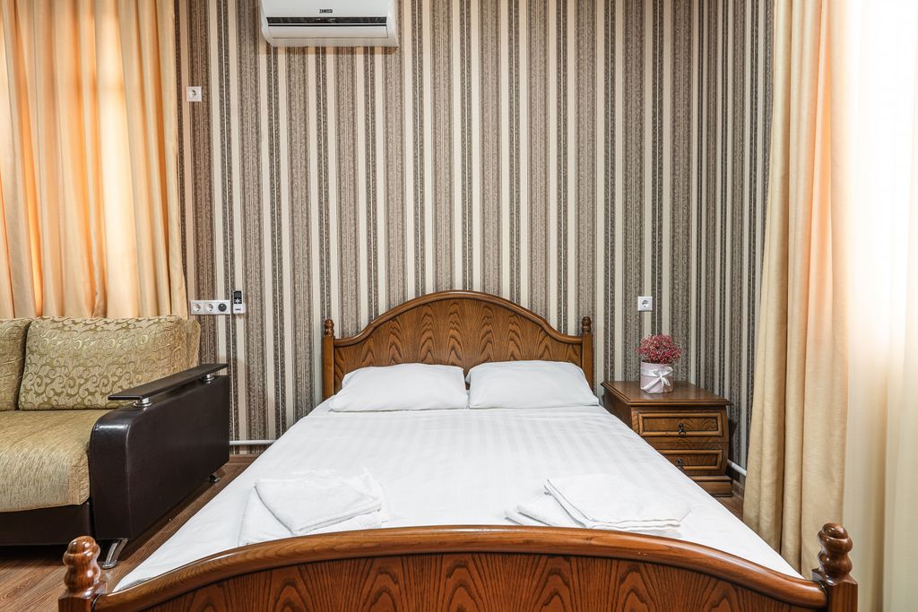 Семейный номер комфорт с балконом