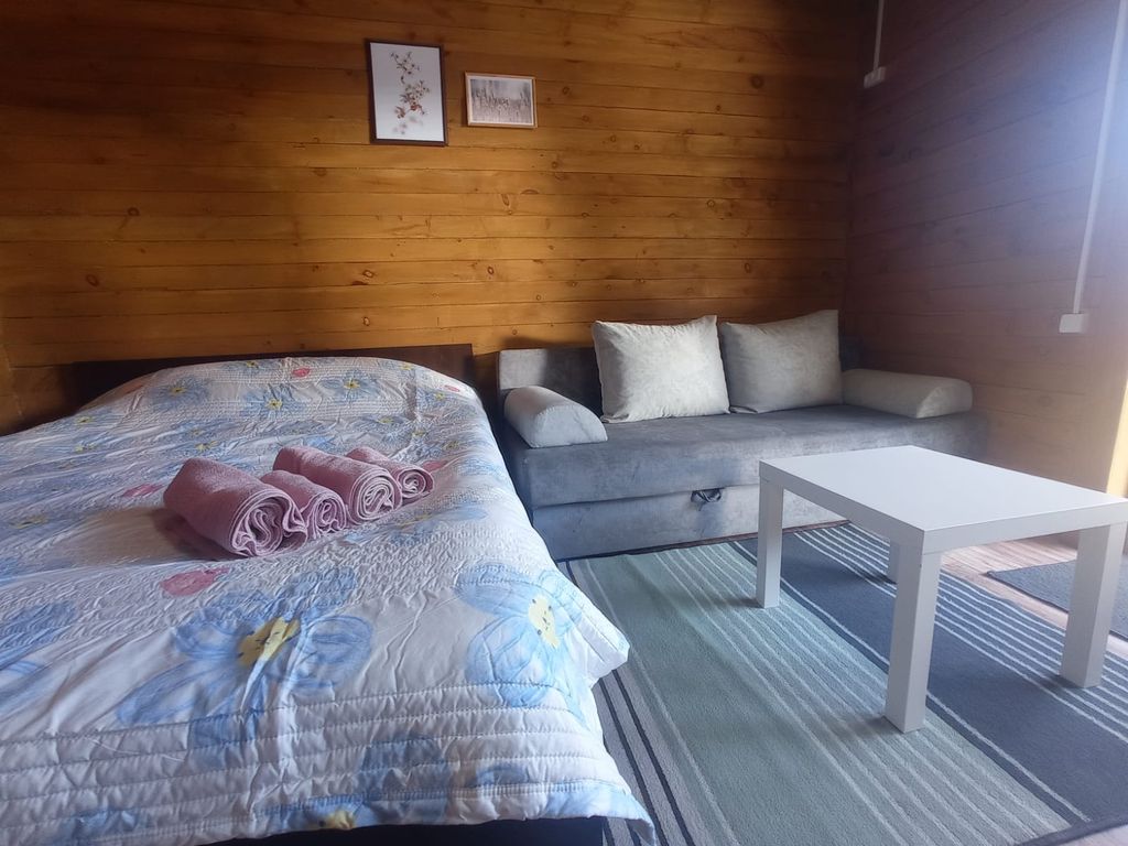 Трёхместный номер в домике-коннект