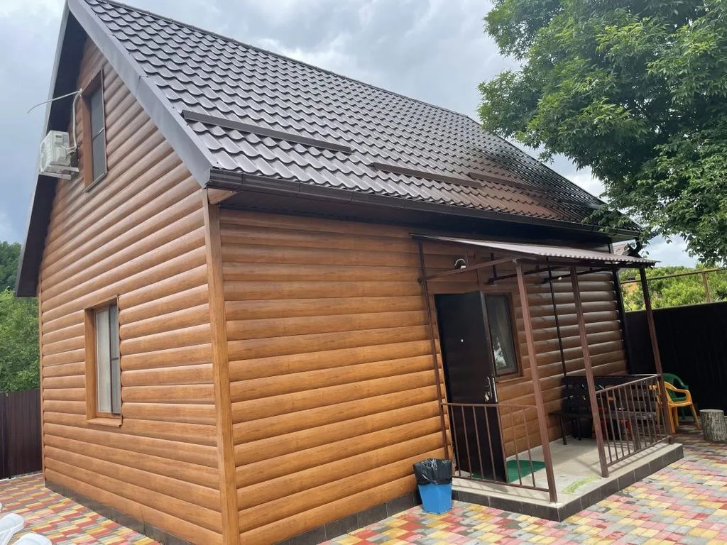 Дом для компании