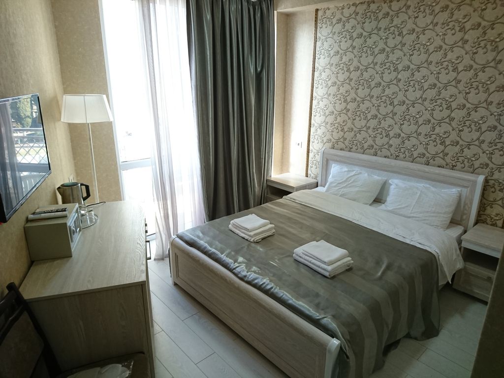 Двухместный номер с 1 кроватью улучшенный