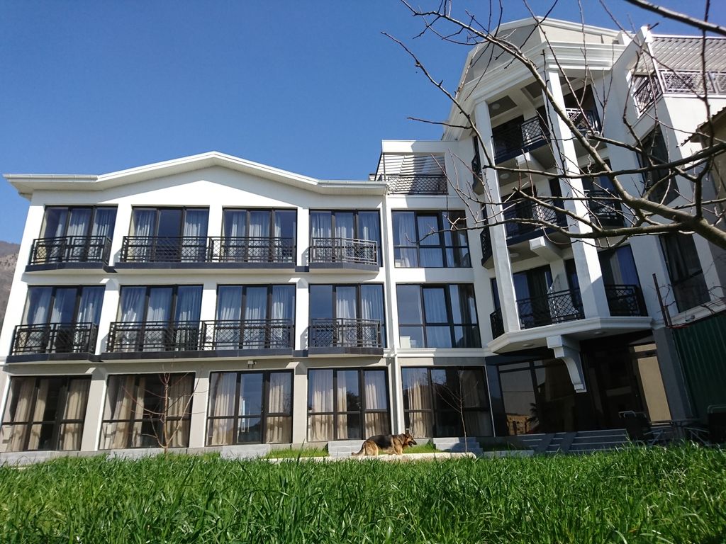 Четырёхместный номер люкс с видом на море