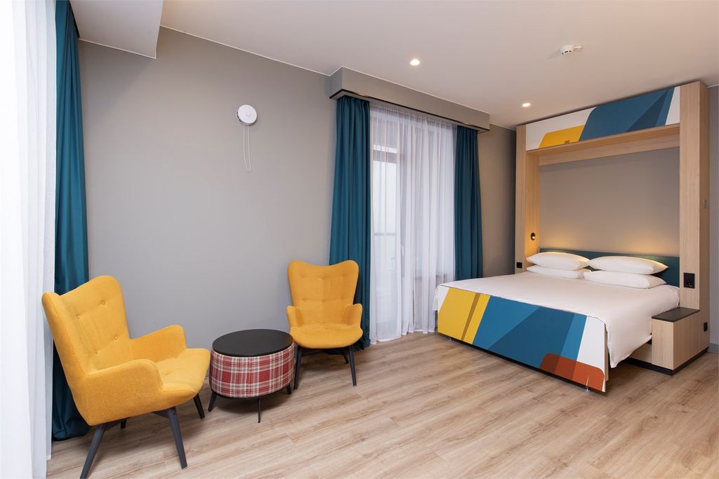 Двухместный номер с 1 кроватью Семейный с лоджией