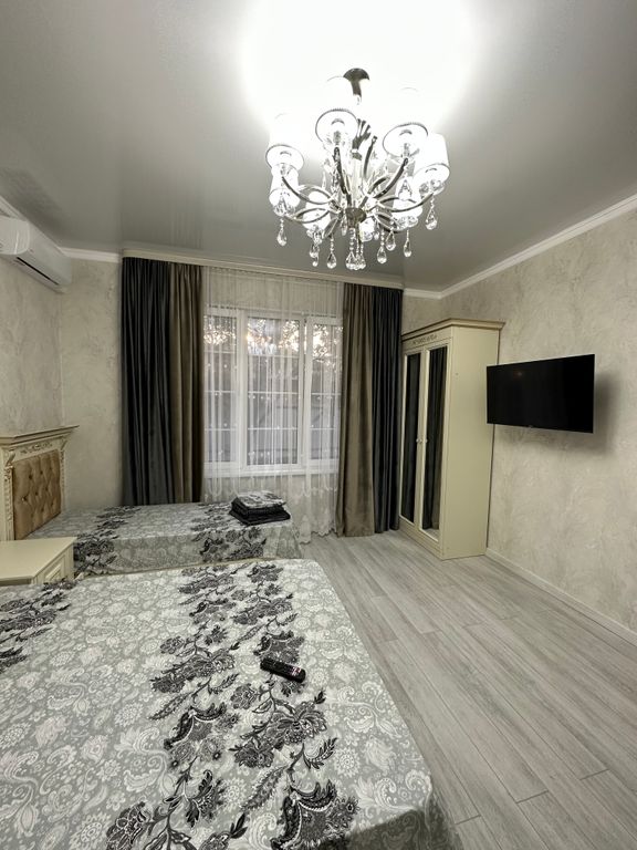 Семейный номер 5 местный номер люкс