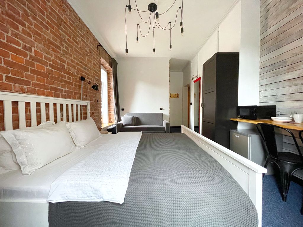 Семейный номер с мини-кухней и собственной ванной комнатой