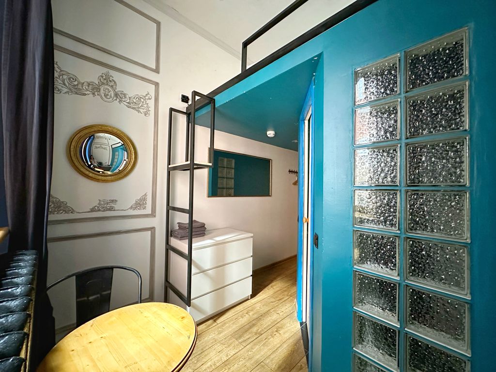 Двухместный номер с 1 кроватью Двухуровневый с собственной ванной комнатой