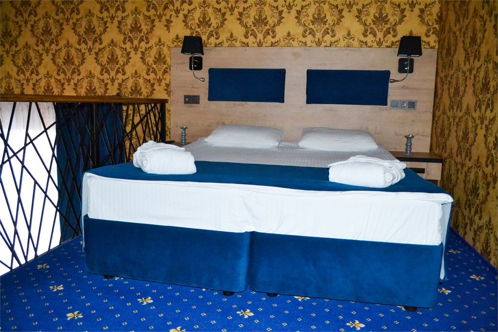 Апартаменты двухуровневые семейные с кухней