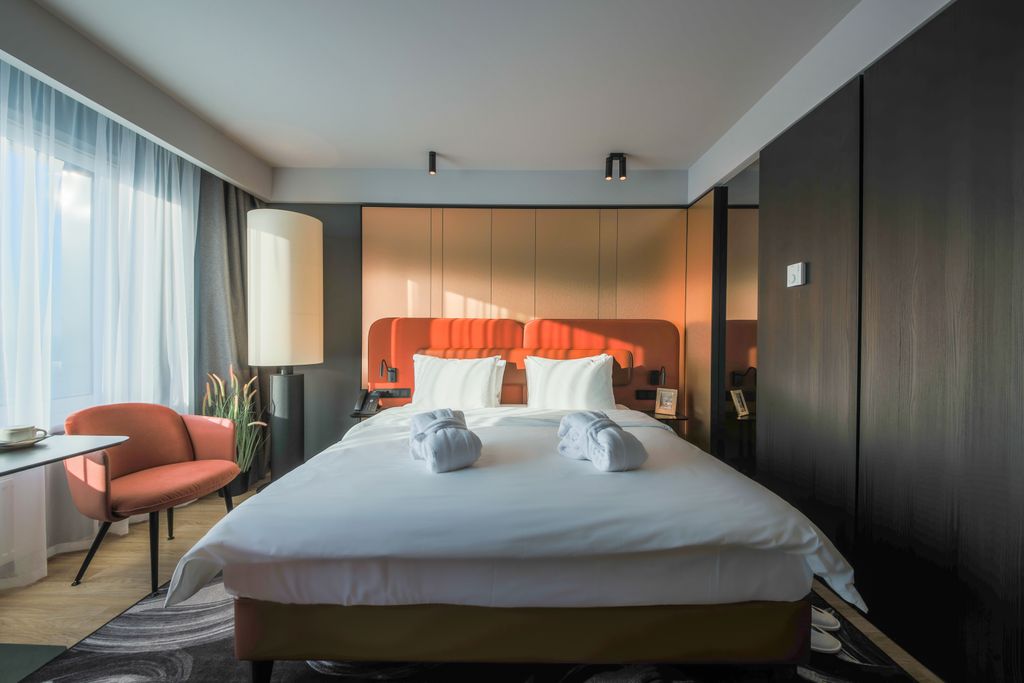 Апартаменты супериор c 1 большой кроватью